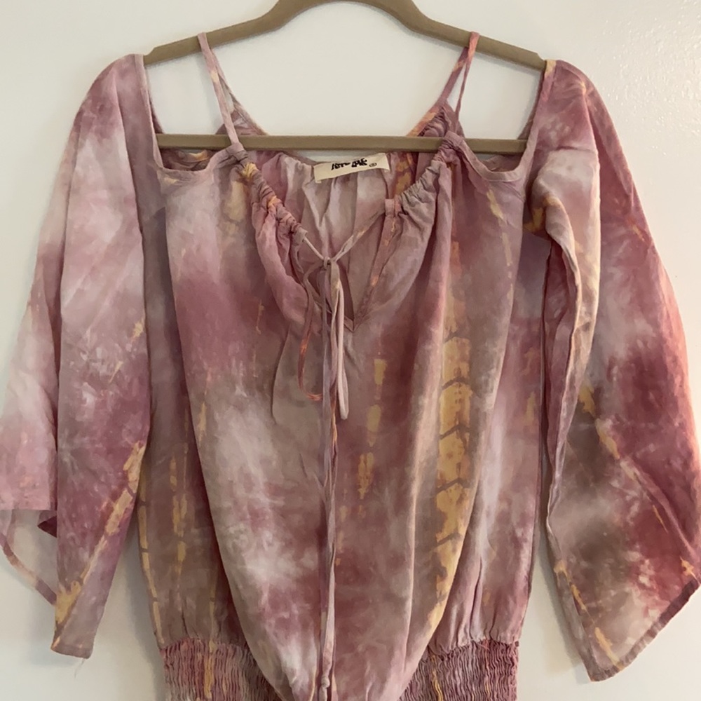 Off the Shoulder Romper - Picture 2 of 6